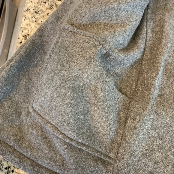 Reversible vest - Picture 5 of 7